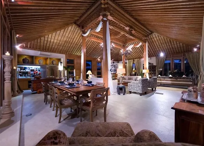 Kudus Boutique Estate In 100m To